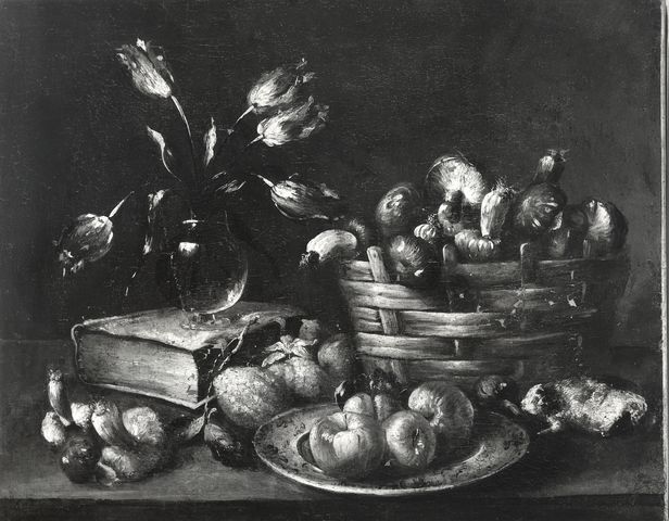 Manzotti, Fratelli — Autore non indicato - sec. XVII/ XVIII - Natura morta con cesto di funghi, vaso di fiori, frutta e libro — insieme